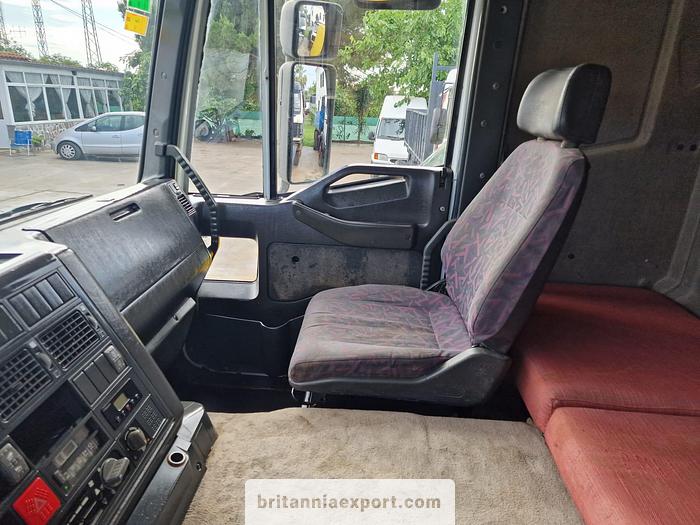 Used 1998 IVECO Eurotech 440E38 Euro 2 tractor unit.
