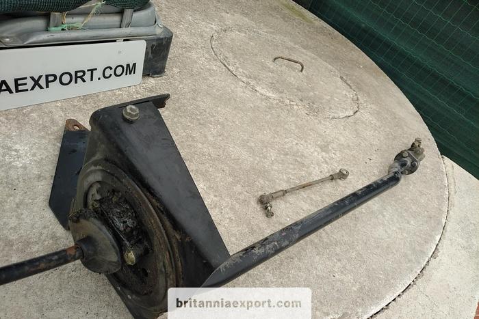 Used 2000 NISSAN Gear Shifter for Nissan Atleon L35 truck.