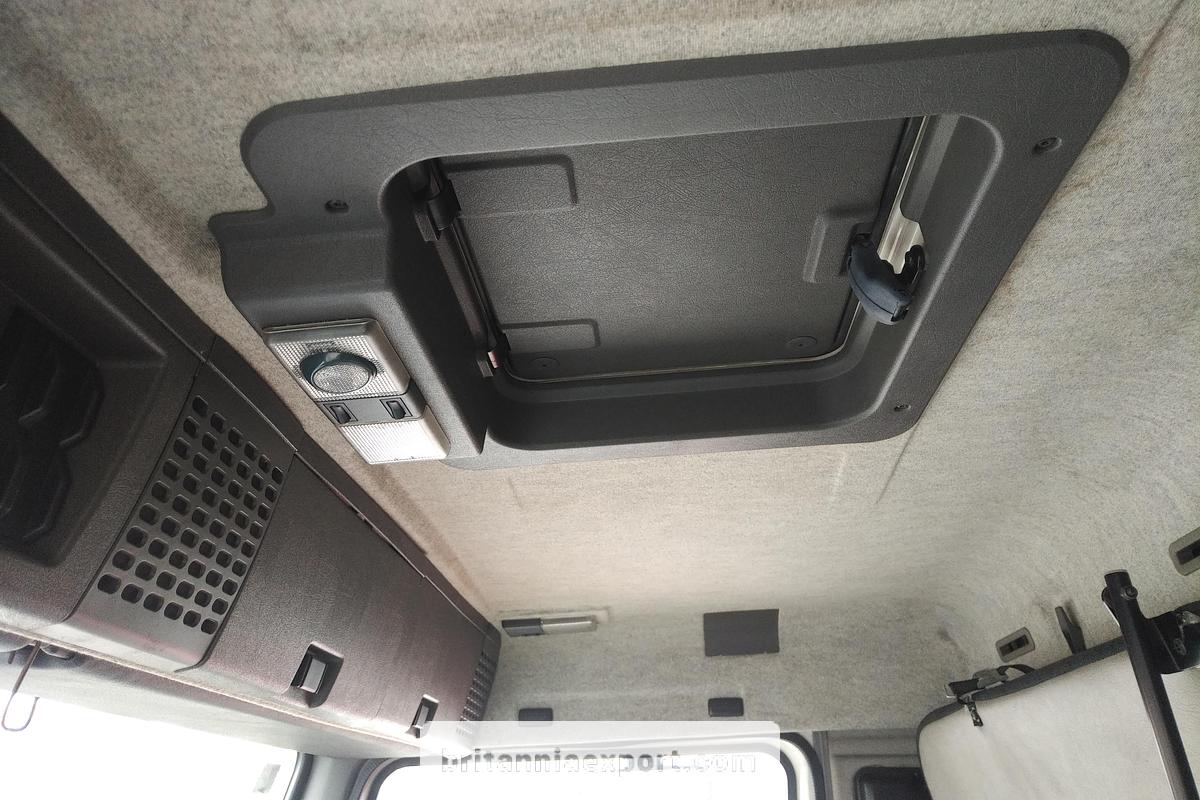 Used 1996 VOLVO FL10 320 | 8x2 12 Tyres | Euro 2 |  32 Ton Curtainsider Truck