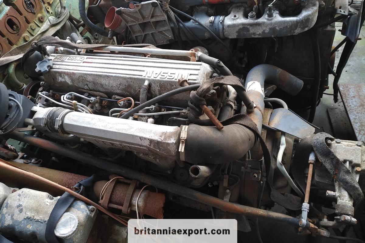 Used 1999 NISSAN B6.60 6 Cylinder Diesel Engine & ZF S5-42 Manual Gearbox for Nissan Truck