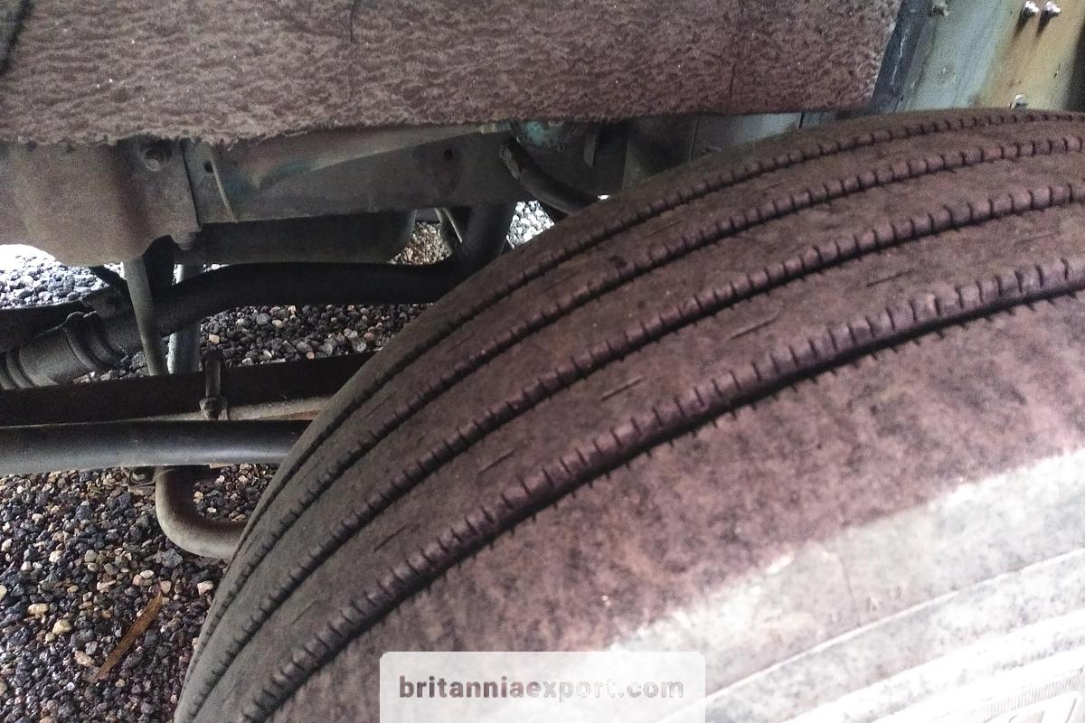 Used 1993 VOLVO FL614 210 Turbo Intercooler | 14 Ton | Manual Pump | Isothermic Box Truck