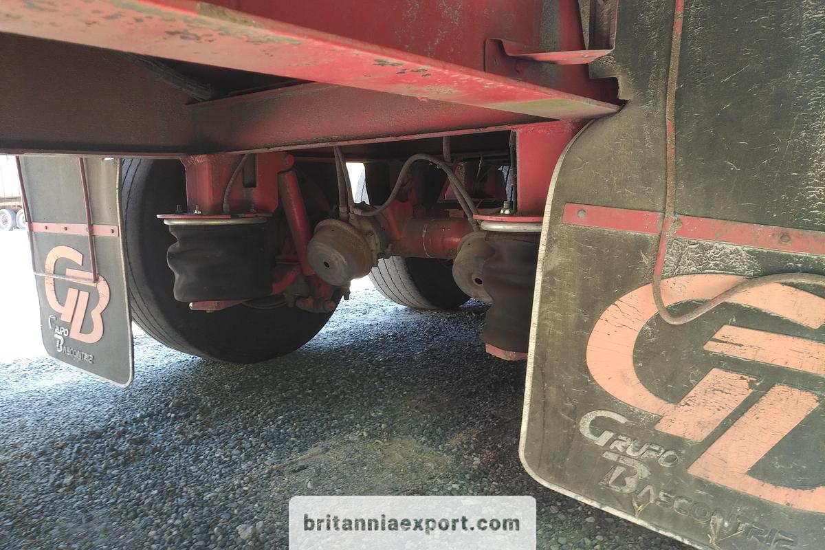 Used 1991 Trouillet  ST3340 Heavy Duty Flatbed Semi-Trailer Container Twist Locks 33500 Kg GVW