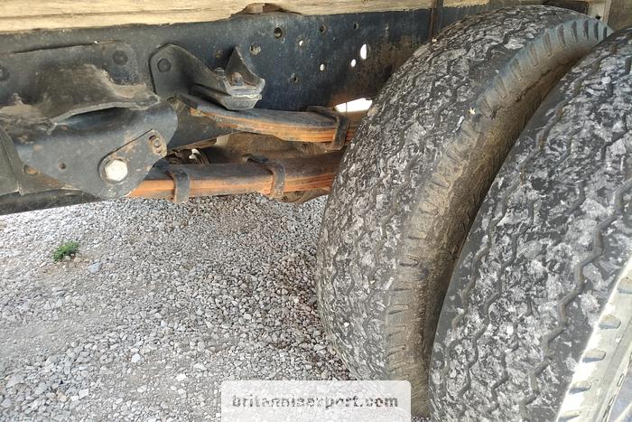 Used 1984 TOYOTA Dyna BU30 3.0 diesel 6 tyres 5.5 ton truck.