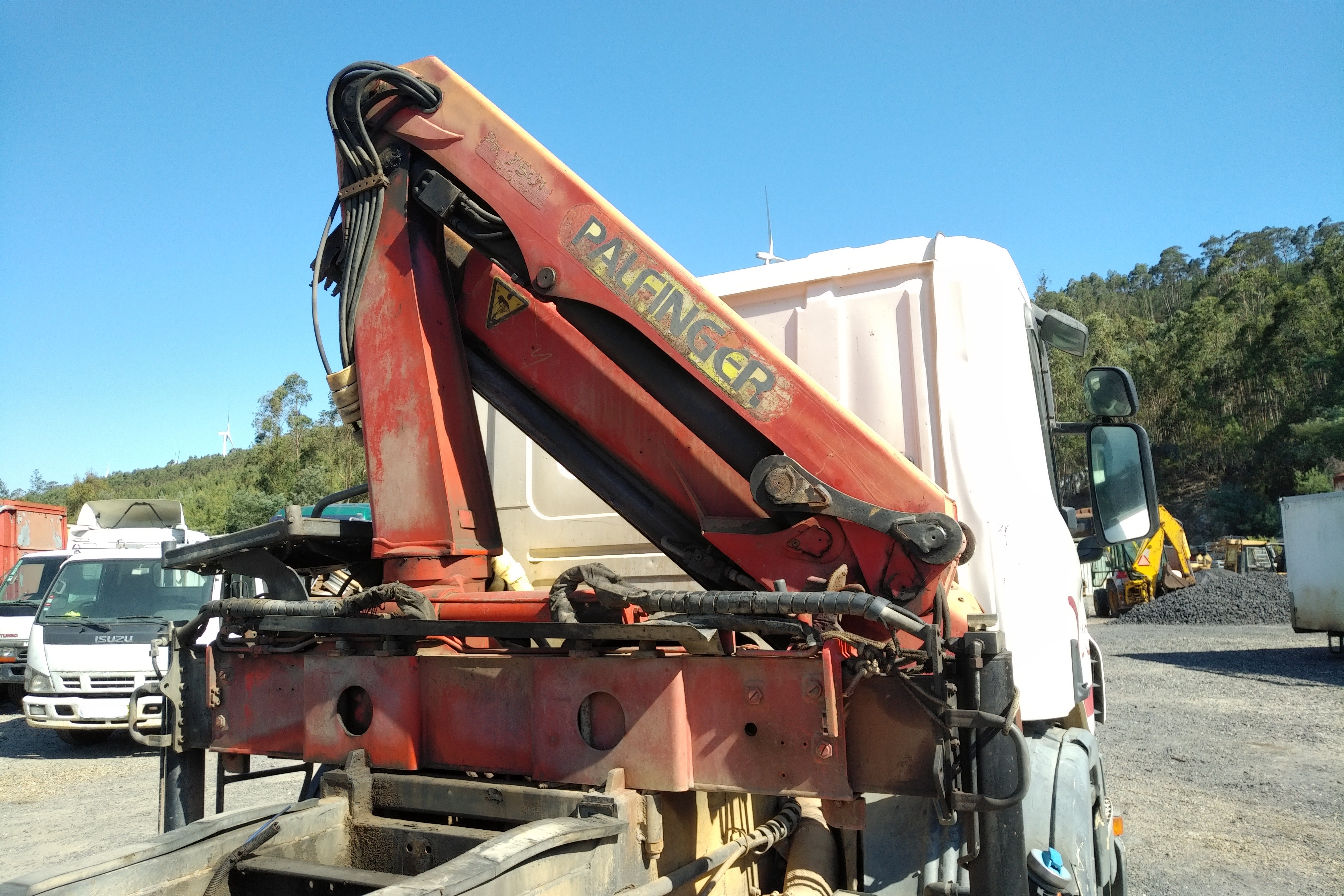 Used 2015 SCANIA P280 Manual Euro 6 4x2 Palfinger PK 7501 Performance Crane Remote Control