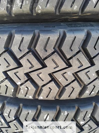 Refurbished 2023 Recip 9.5R17.5 retread truck tyres.