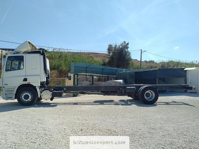 Used 2006 DAF CF 75 310 ZF 16 manual Euro 3 chassis cab truck.