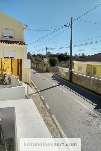 Used 1950 3 Bedroom  detached house