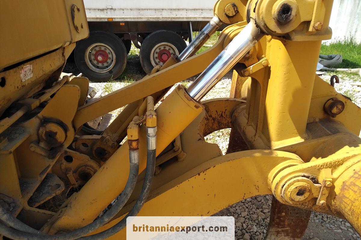 Used 1990 FIATALLIS 581/FD14 Bulldozer with Ripper | 4525 Hours | Heavy Duty Crawler Dozer