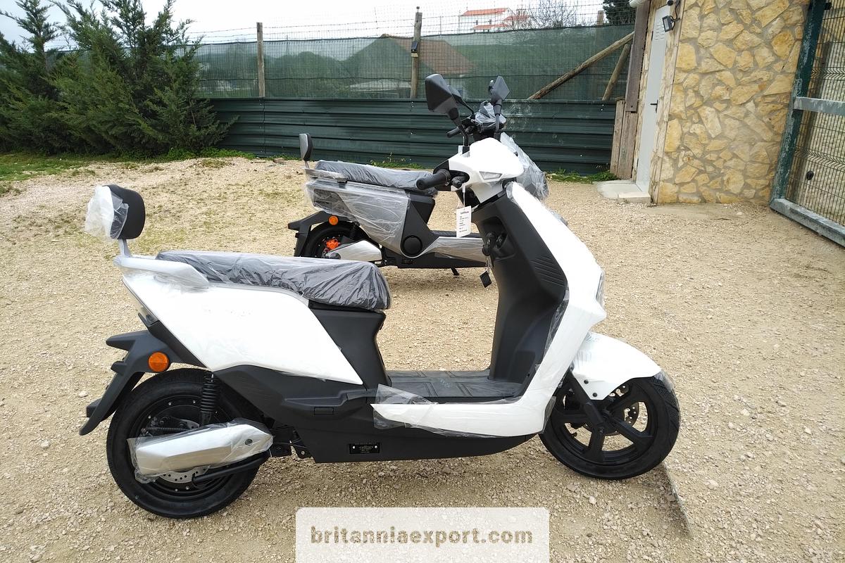 2026 Luyuan MKK Pro Max High Speed Electric Scooter