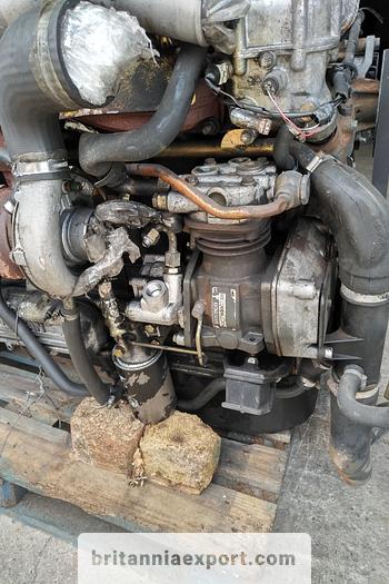 Used 2000 NISSAN B6.60 Turbo 6 cylinder engine for Nissan truck.