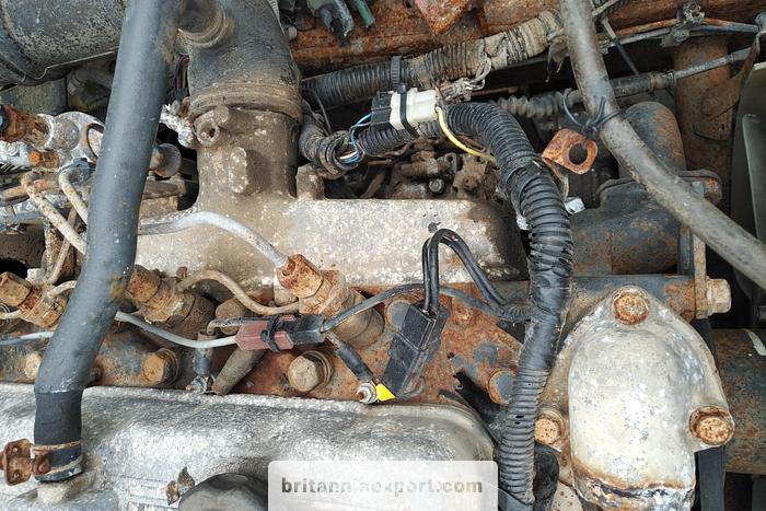 Used 1987 Perkins 4.182 engine & gearbox for Mazda T3000 truck.