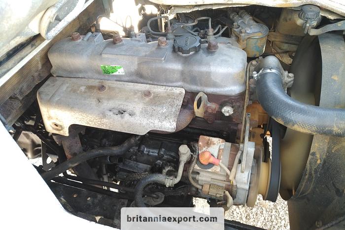 Used 1984 TOYOTA Dyna BU30 3.0 diesel 6 tyres 5.5 ton truck.