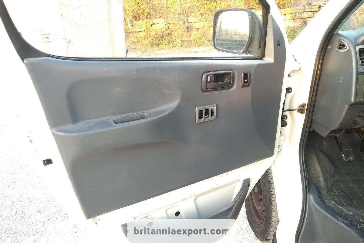 Used 2004 Toyota Hiace 2.5 D-4D Insulated Cold Room Panel Van