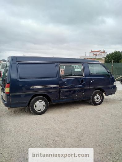 Used 1994 Hyundai H100 2.5 diesel 6 seats minibus.