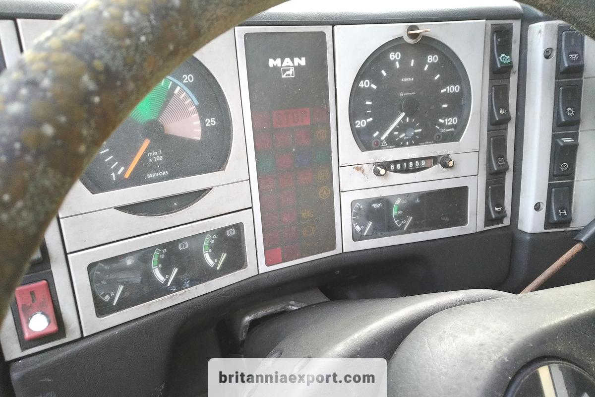 Used 2001 MAN 19.464 | Recovery Truck + 1999 DAF XF95.430 | Chassis Cab Truck (Non-Runner) | Package Deal | Export Ready Recovery Truck + 1999 DAF XF95.430 Chassis Cab (Non-Runner) – Package Deal – Export Ready