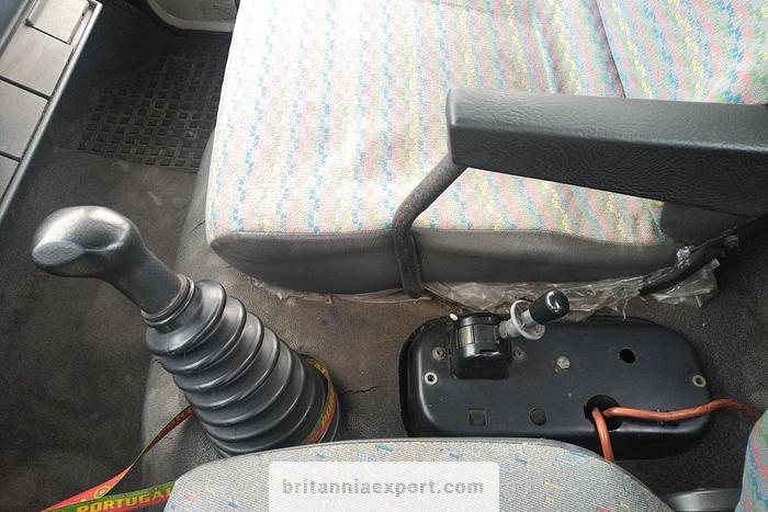 Used 1992 RENAULT Midliner S120 Turbo ZF manual 7.7 ton chassis cab truck.