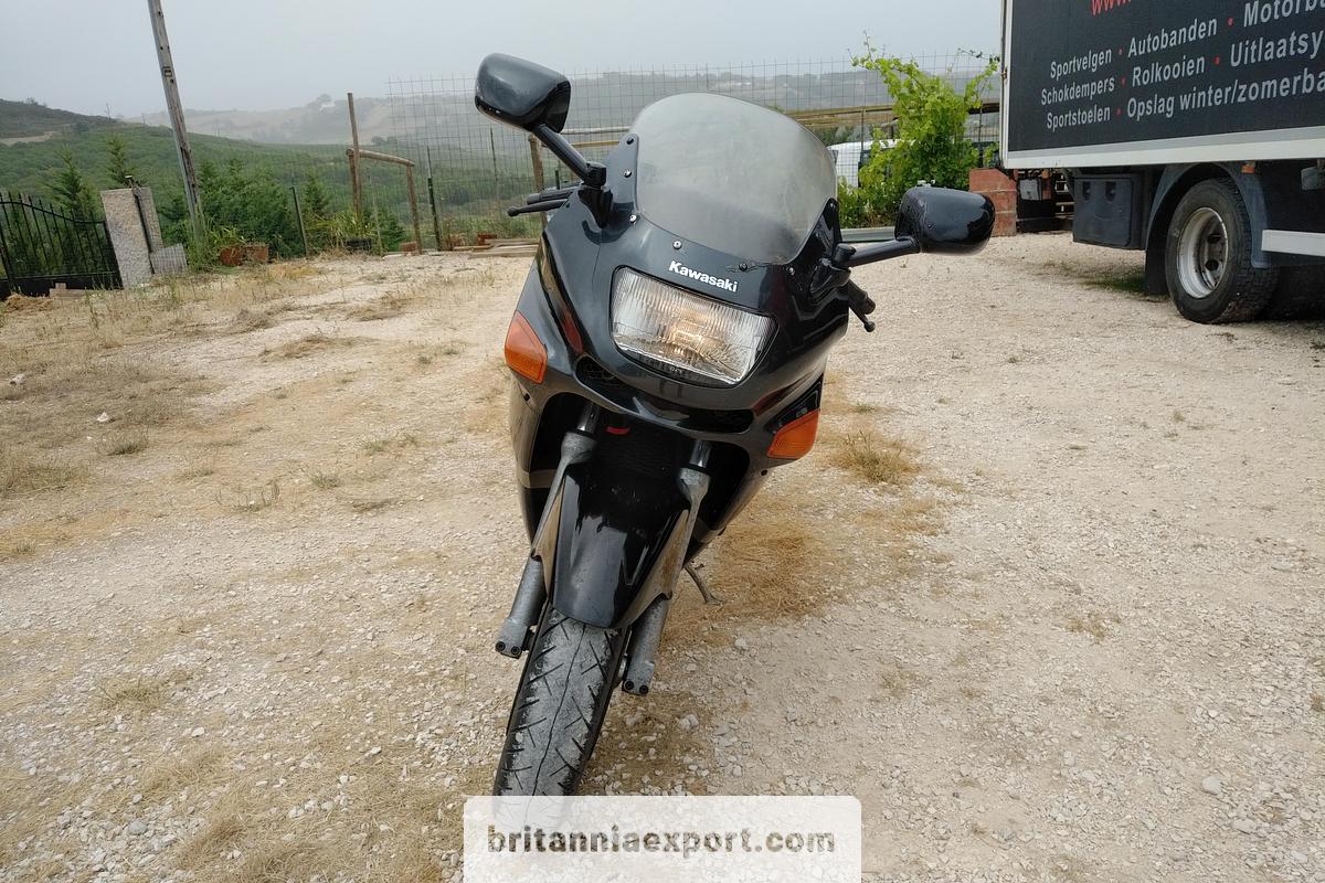 Used 1994 KAWASAKI ZZR600 Sports Touring Motorcycle Classic Japanese Sports Bike 42041 km 2 Owners from New