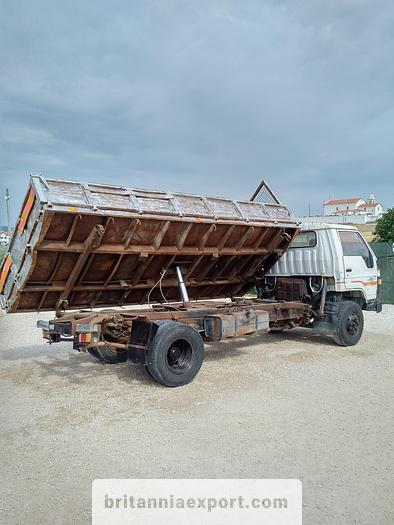 Used 1989 TOYOTA Dyna 300 14B 7.5 ton 3 way tipper
