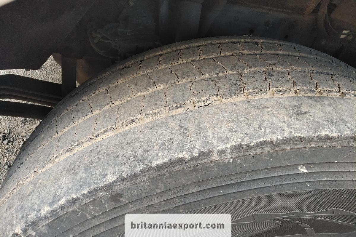 Used 2002 MAN TGA 26.360 | 6x2 | Curtainsider Truck |  with Tail Lift