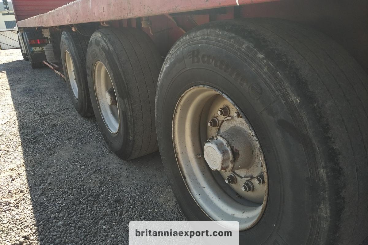 Used 1991 Trouillet  ST3340 Heavy Duty Flatbed Semi-Trailer Container Twist Locks 33500 Kg GVW