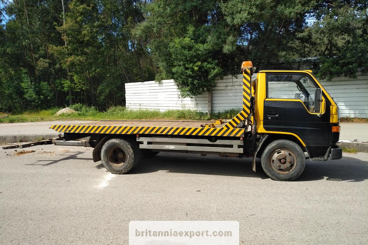 Used 1992 TOYOTA Dyna 250 3.5 Diesel Recovery Truck – Sliding Body with Forks