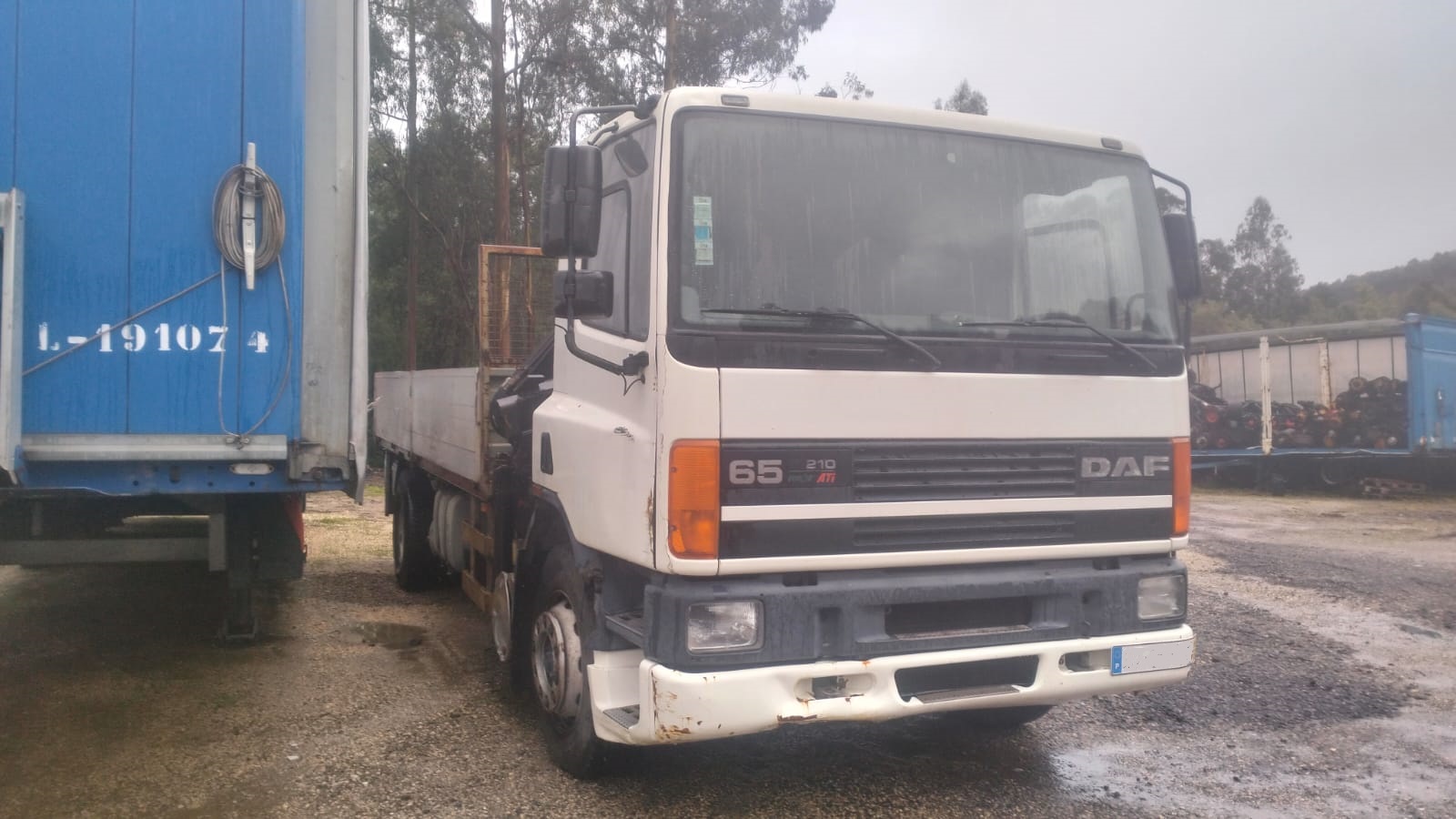 Used 1996 DAF 65 210 ATI | Euro 2 | 19 Ton | On Springs | Dropside Truck With HIAB Crane