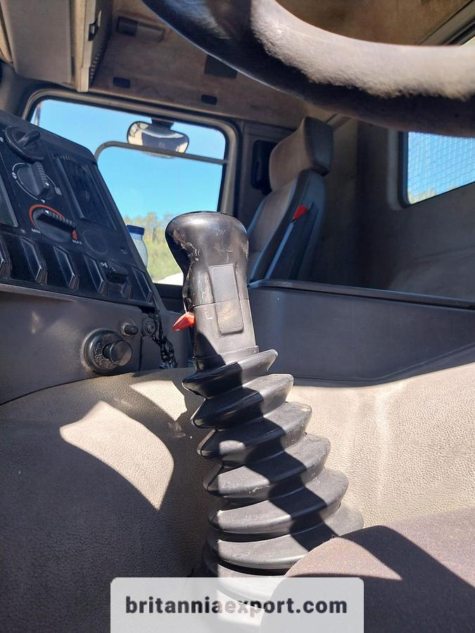 Used 1996 VOLVO FL7 260 Intercooler 19 Ton Flatbed Truck