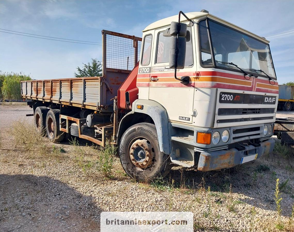 Used 1993 DAF 2700 ATI 6x4 26 Ton Sideways Tipper with HMF 820 Crane | Export Ready.