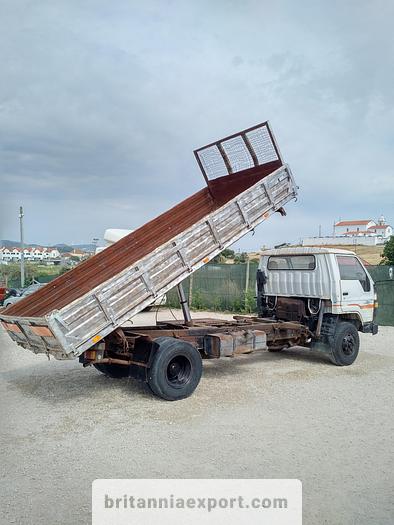 Used 1989 TOYOTA Dyna 300 14B 7.5 ton 3 way tipper
