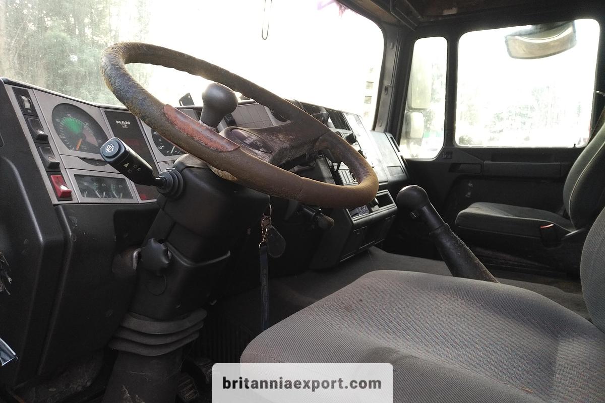 Used 2001 MAN 19.464 | Recovery Truck + 1999 DAF XF95.430 | Chassis Cab Truck (Non-Runner) | Package Deal | Export Ready Recovery Truck + 1999 DAF XF95.430 Chassis Cab (Non-Runner) – Package Deal – Export Ready