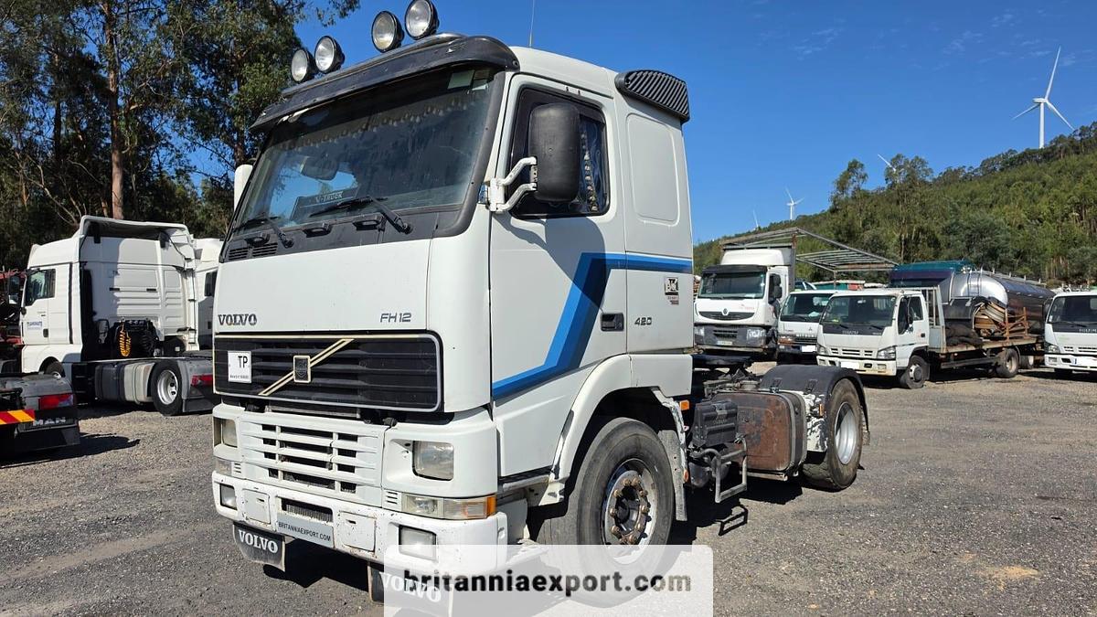 Used 2001 VOLVO FH12 420 Manual Tractor Unit with Hydraulics Air Con