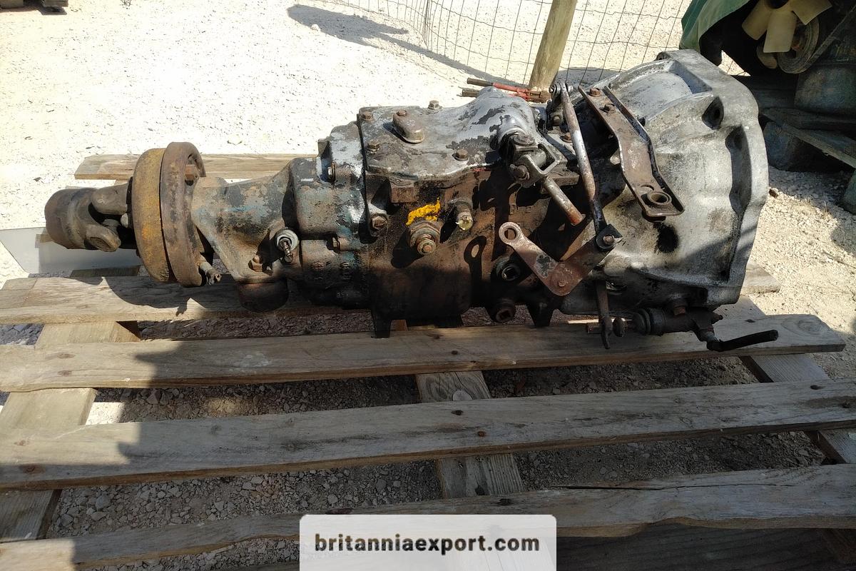 Used 1982 NISSAN Datsun Cabstar Homer F20 F21 SD22 2.2 Diesel 5 Speed Manual Gearbox