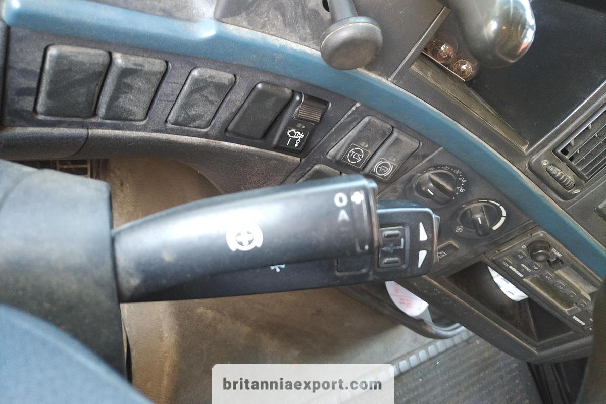 Used 2006 VOLVO FH 400 Euro 3 Manual Retarder Hydraulic Kit 4x2 Tractor Unit