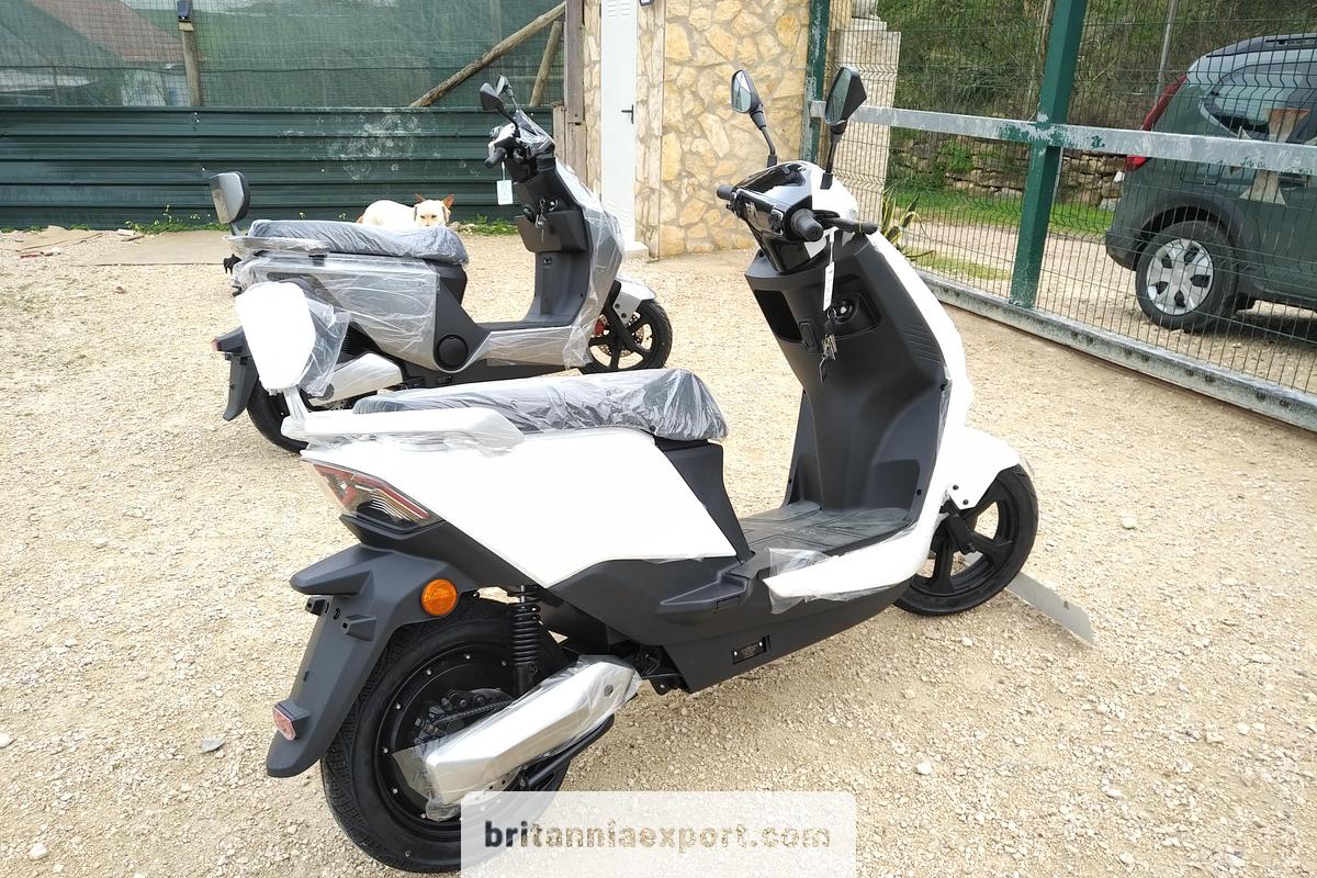 2026 Luyuan MKK Pro Max High Speed Electric Scooter