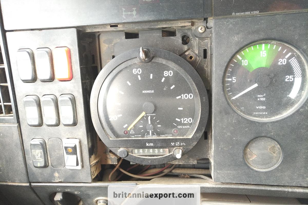 Used 1992 MERCEDES-BENZ SK 1850 V8 | Twin Turbo | EPS 3 Pedals | 18 Ton | Tipper