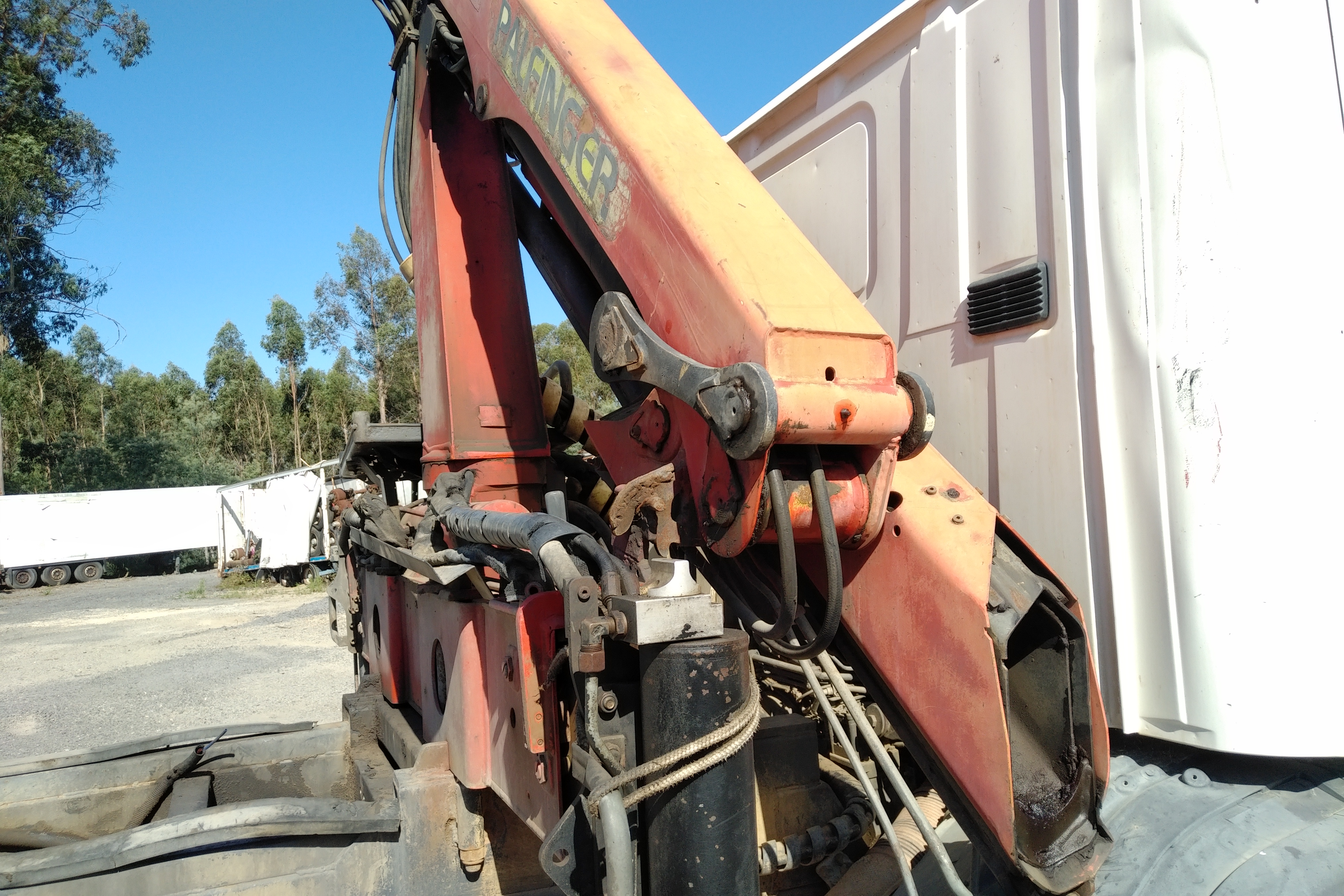 Used 2015 SCANIA P280 Manual Euro 6 4x2 Palfinger PK 7501 Performance Crane Remote Control