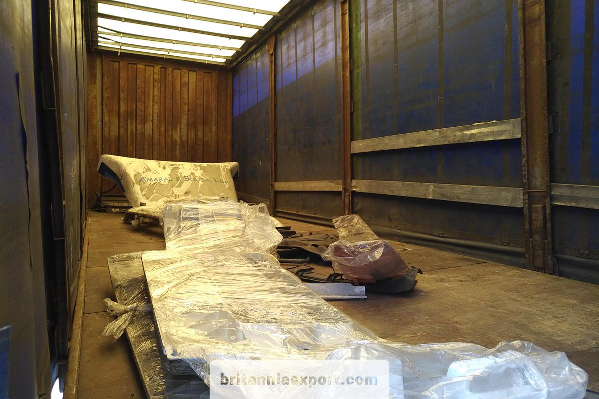 Used 2002 MAN TGA 26.360 | 6x2 | Curtainsider Truck |  with Tail Lift