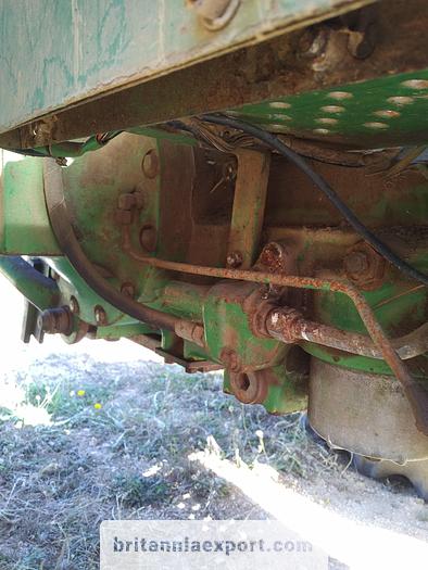 Used 1987 JOHN DEERE 2250 farm tractor.
