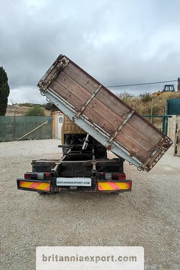 Used 1981 MITSUBISHI Canter FE110 2.7 diesel 5.5 ton tipper.