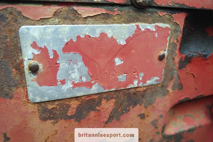Used 1975 International  574 3.9 diesel power steering farm tractor.