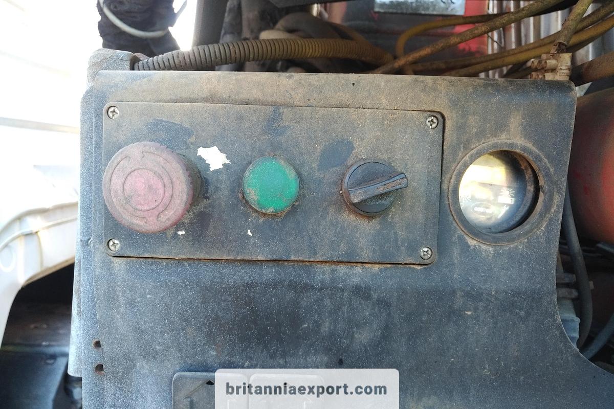 Used 2003 MERCEDES-BENZ Atego 1528 | 15 Ton | 3 Way Tipper | with Palfinger PK7501 5.7 Ton Crane