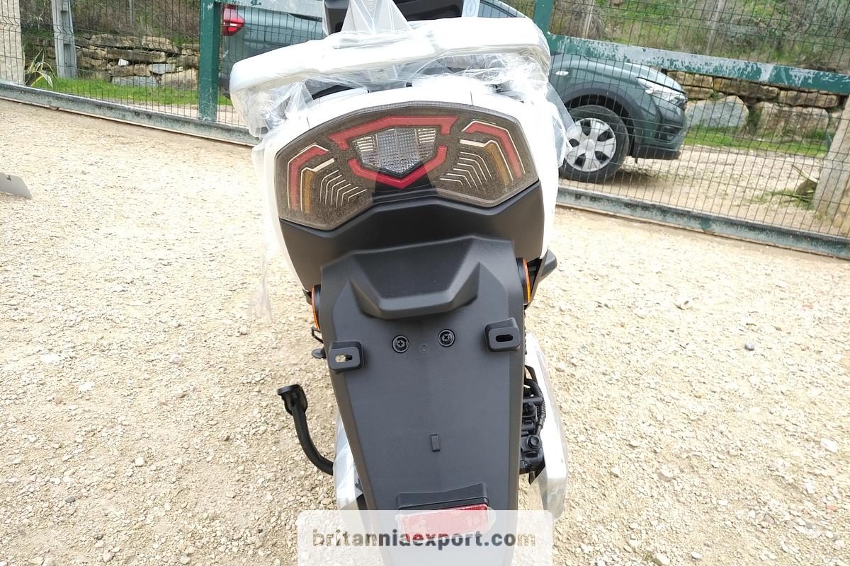 2026 Luyuan MKK Pro Max High Speed Electric Scooter