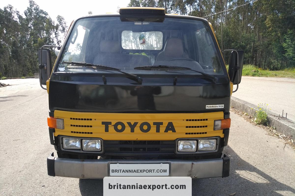 Used 1992 TOYOTA Dyna 250 3.5 Diesel Recovery Truck – Sliding Body with Forks