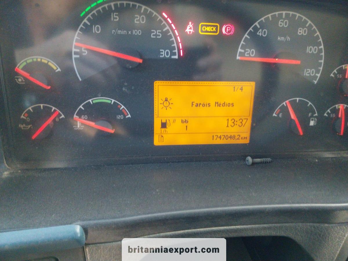 Used 2006 VOLVO FH 400 | Euro 3 | Manual | Hydraulic Kit | 4x2 Tractor Unit