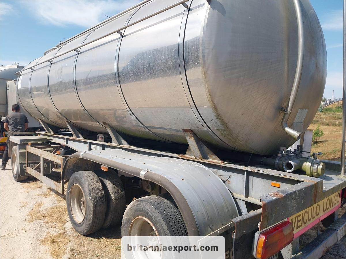 Used 1997 FRUEHAUF D-489 Two Axle Stainless Steel Food Tanker Semi-Trailer
