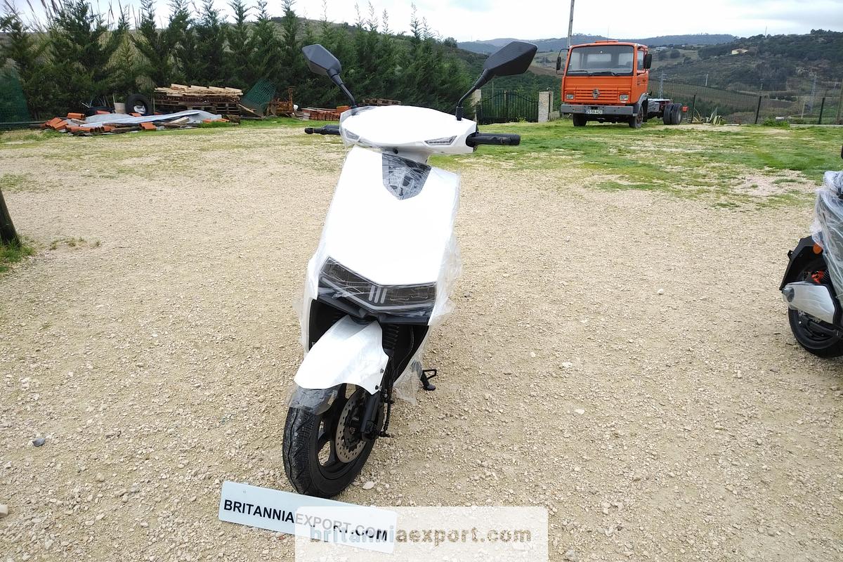 2026 Luyuan MKK Pro Max High Speed Electric Scooter