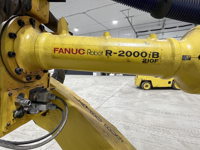 Used FANUC R2000IB/210F 6 AXIS ROBOT WITH R30iA CONTROLLER