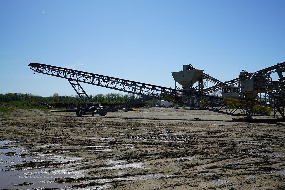 2025 EARTHWORM CONVEYORS 42X60