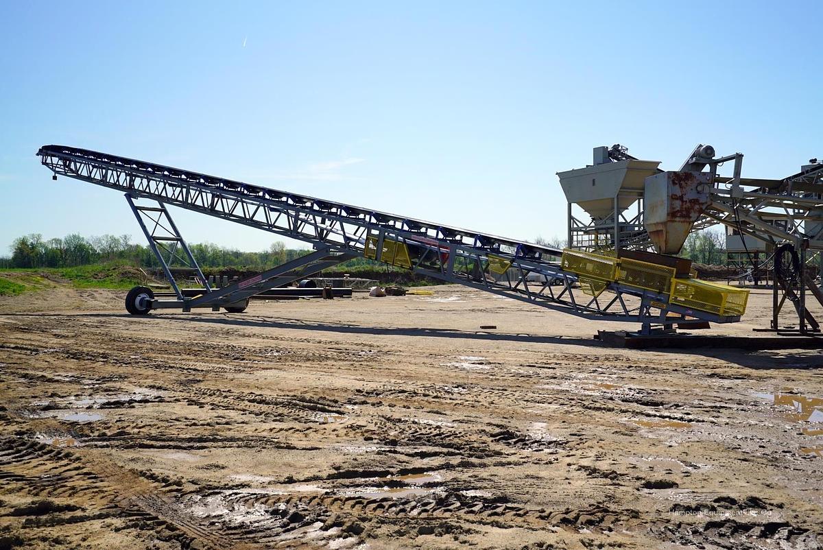 2025 EARTHWORM CONVEYORS 36X100