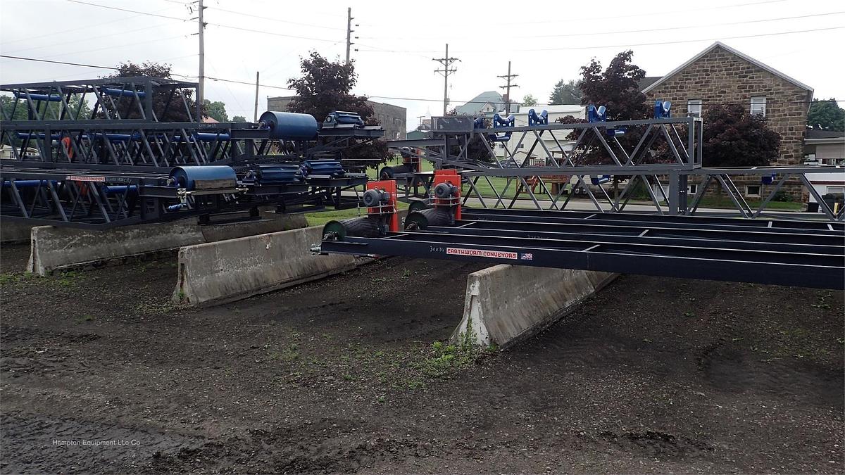 2026 EARTHWORM CONVEYORS 30X100